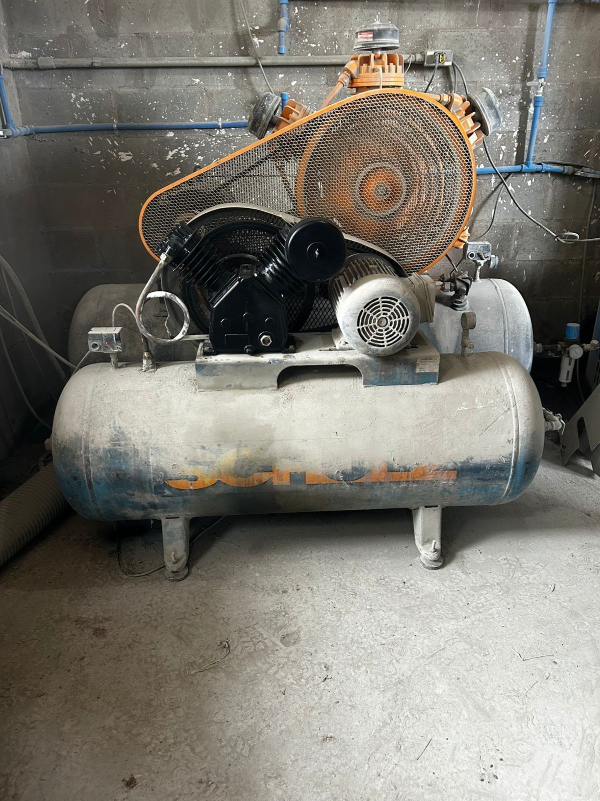 Foto real 12 de equipamento atendido pela União Compressores